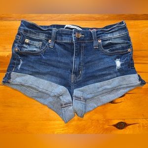 Celebrity pink, size 3/26, blue.